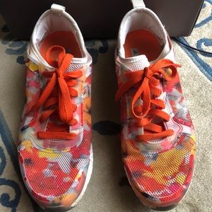 Adidas by Stella McCARTNE running shoes size 7